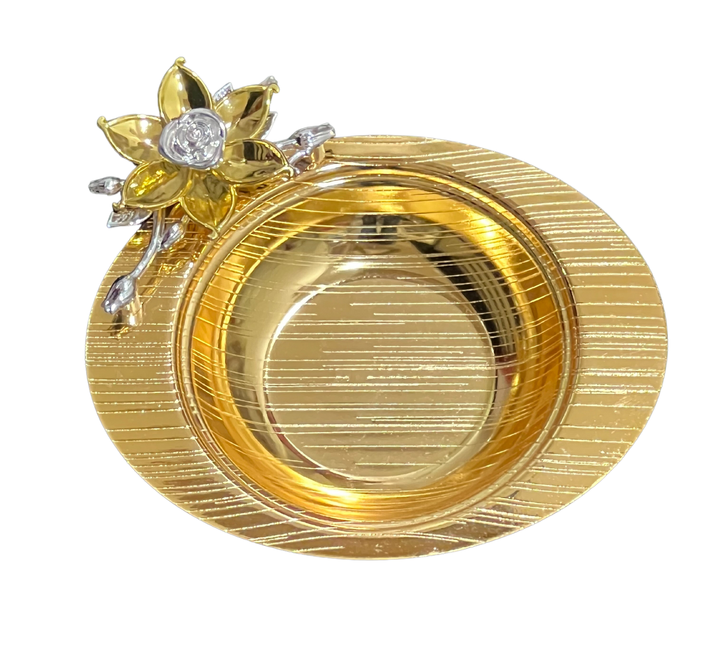 Hiluxe Gold Plated Designer Premium Deep Platter, Tray, Oval | Decorative | Ideal For Serving, Gifting, Decoration | Gift Box - Premium Gold Plated Platter from Hiluxe - Just Rs. 652! Shop now at Surana Sons